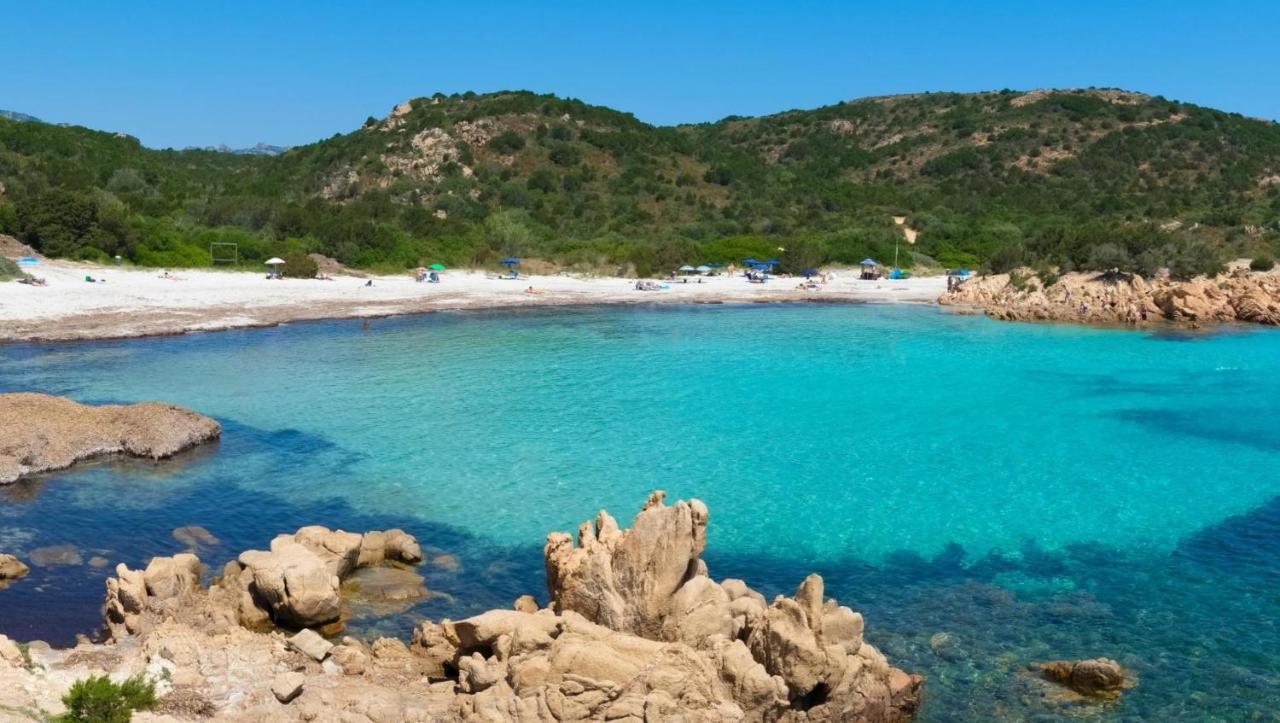 taverna Lägenhet Arzachena Exteriör bild