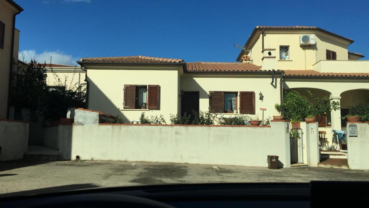 taverna Lägenhet Arzachena Exteriör bild
